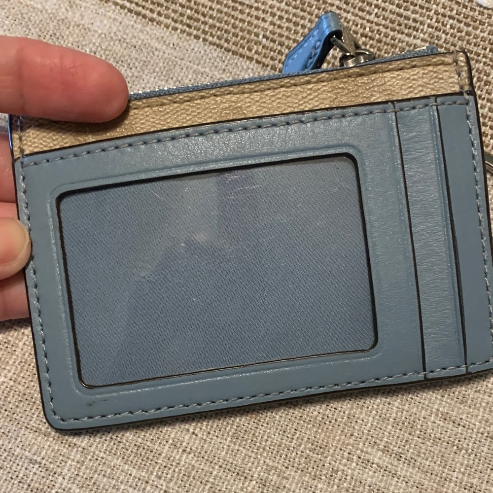 Coach Tan Signature Card Case Keyring - Picture 5 of 7